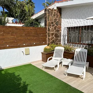 https://bungalow-yumbo.in-canary-islands.com