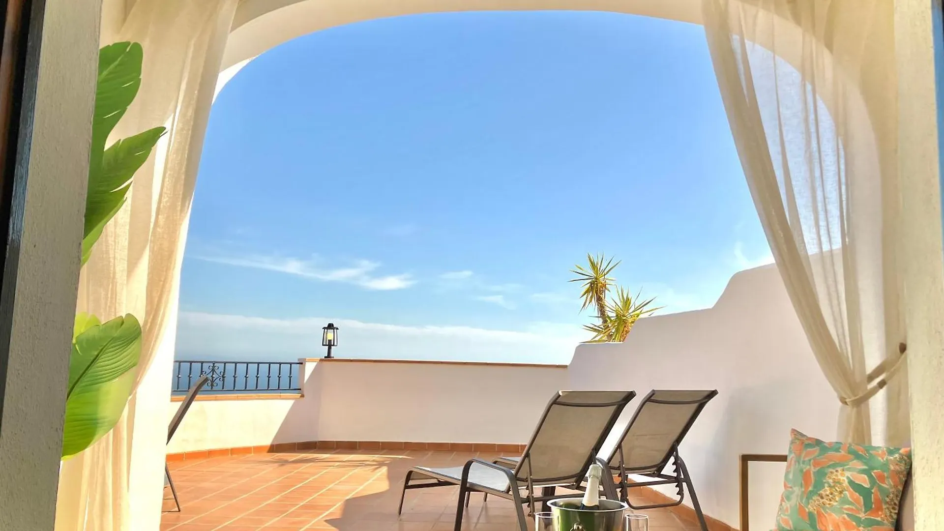 Buenos Suenos- Balcon De Frigiliana Apartment